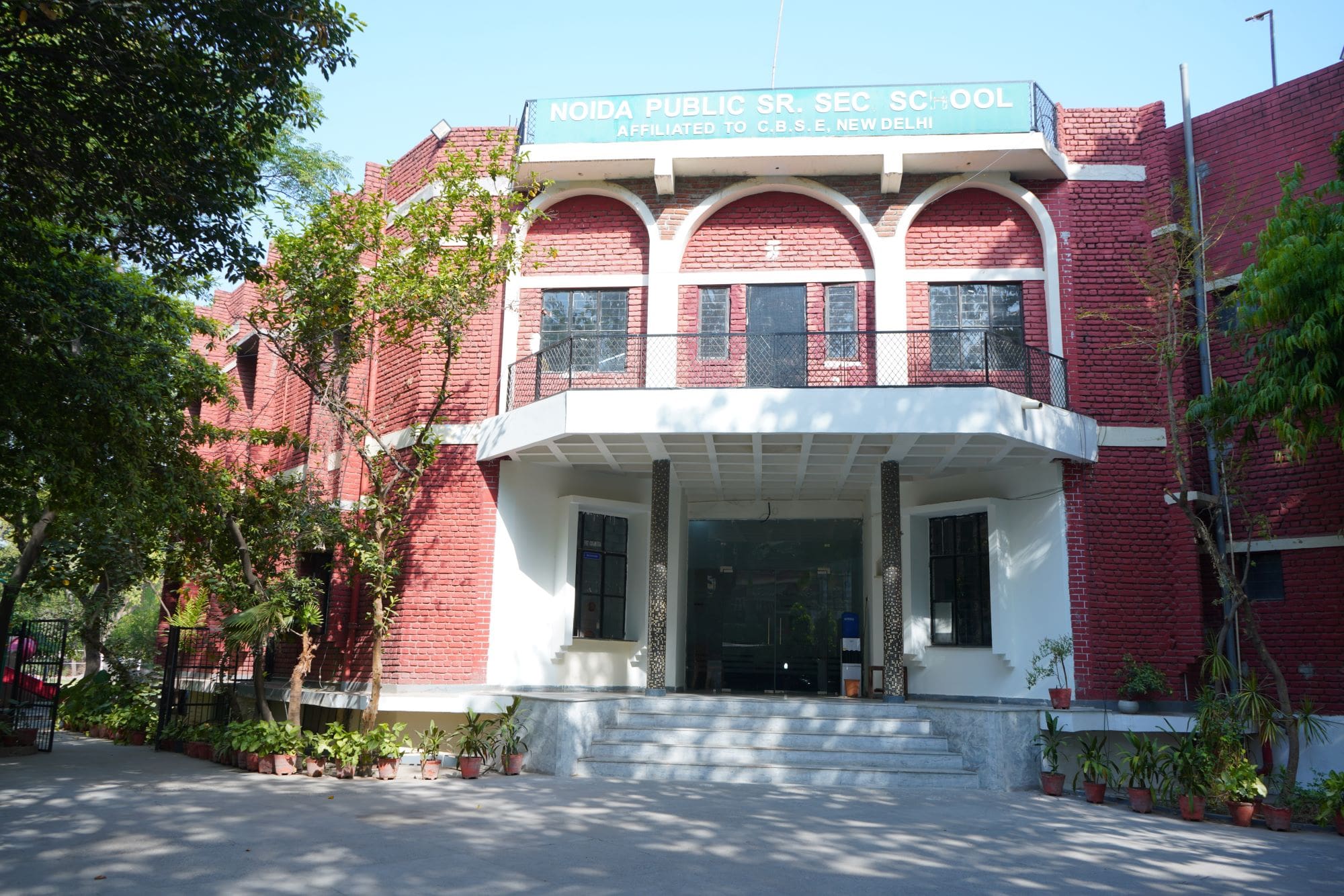 Noida Public Senior Secondary School campus