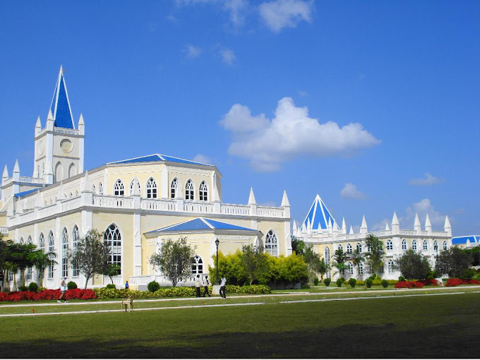 Sarala Birla Academy campus