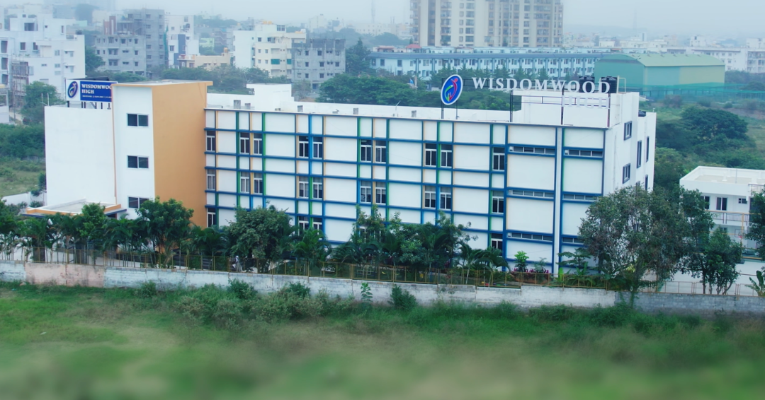 WisdomWood High — Begur Lake campus cover photo