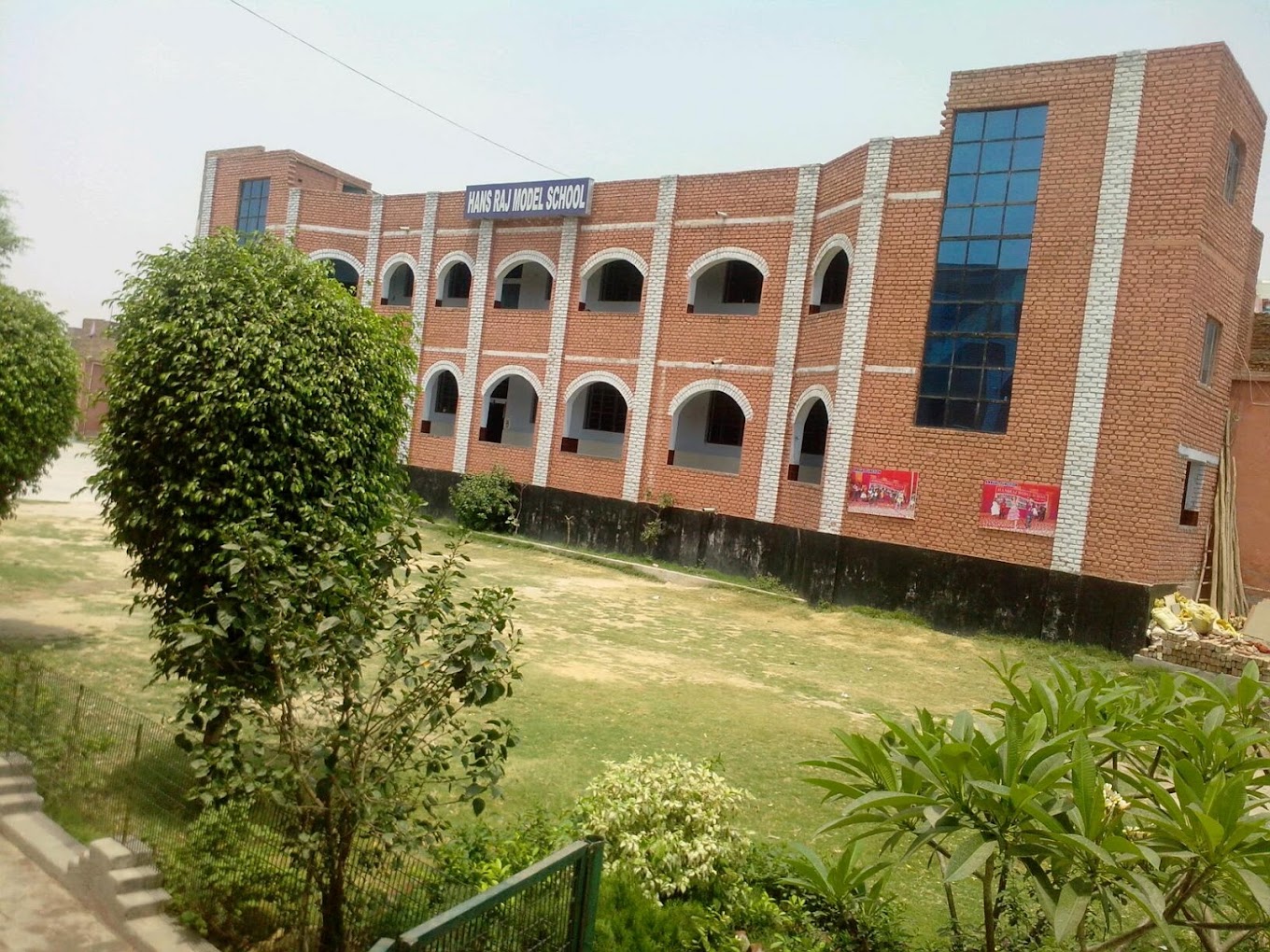 Hansraj Model School — Rohini campus