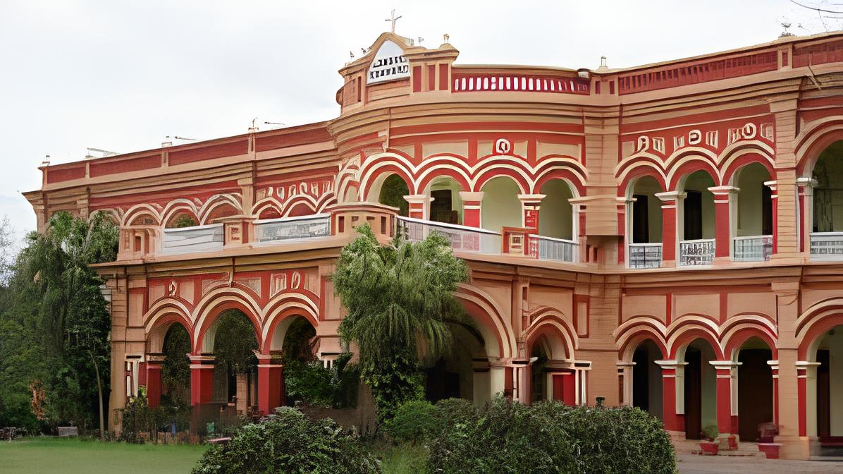 Loreto Convent Intermediate College — Gulistan Colony campus