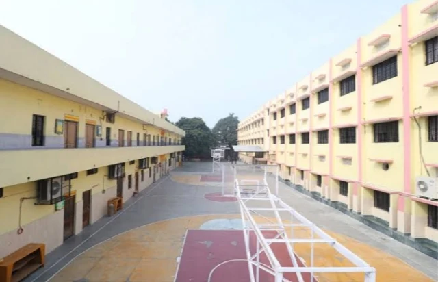Rani Laxmi Bai Memorial Senior Secondary School — Vikas Nagar campus