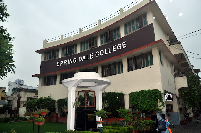 Spring Dale College — Indira Nagar campus
