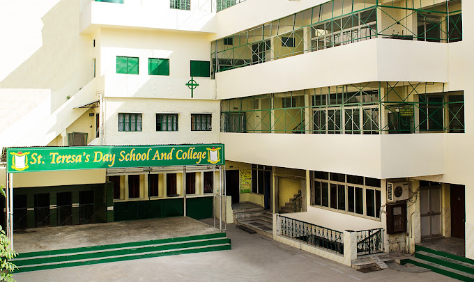St. Teresa’s Day School & College — Aminabad campus
