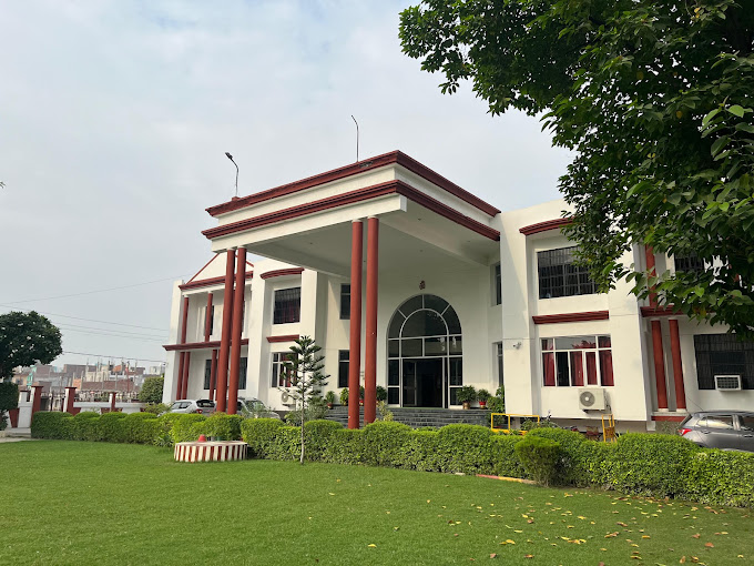 Vishwanath Academy — Aashiana campus