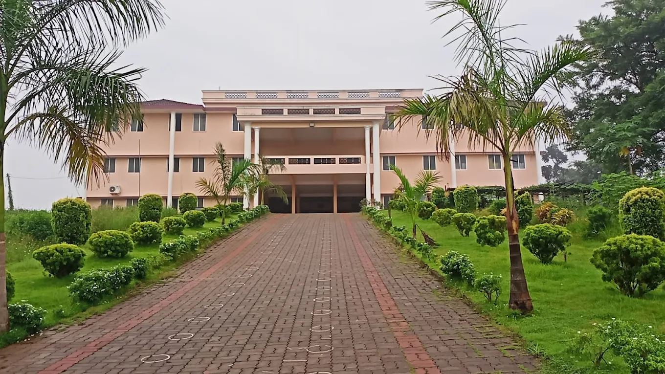 Sri Ramakunjeshwara Residential School campus