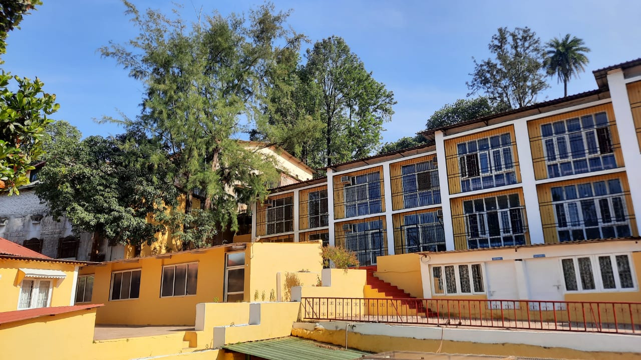 Pinewoods International High School & Junior College campus