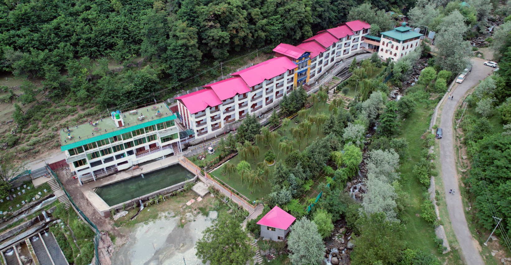 Scholars' School campus