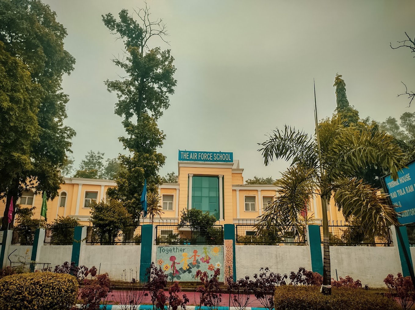 The Air Force School — Delhi campus