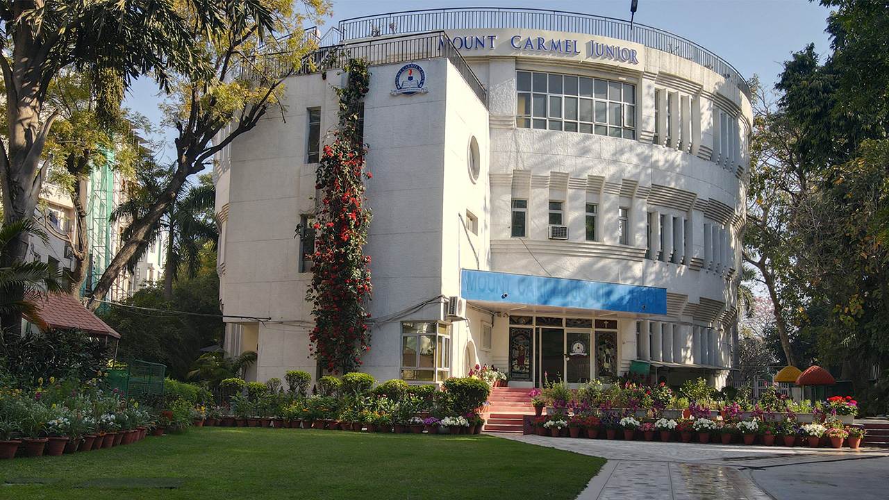 Mount Carmel School campus