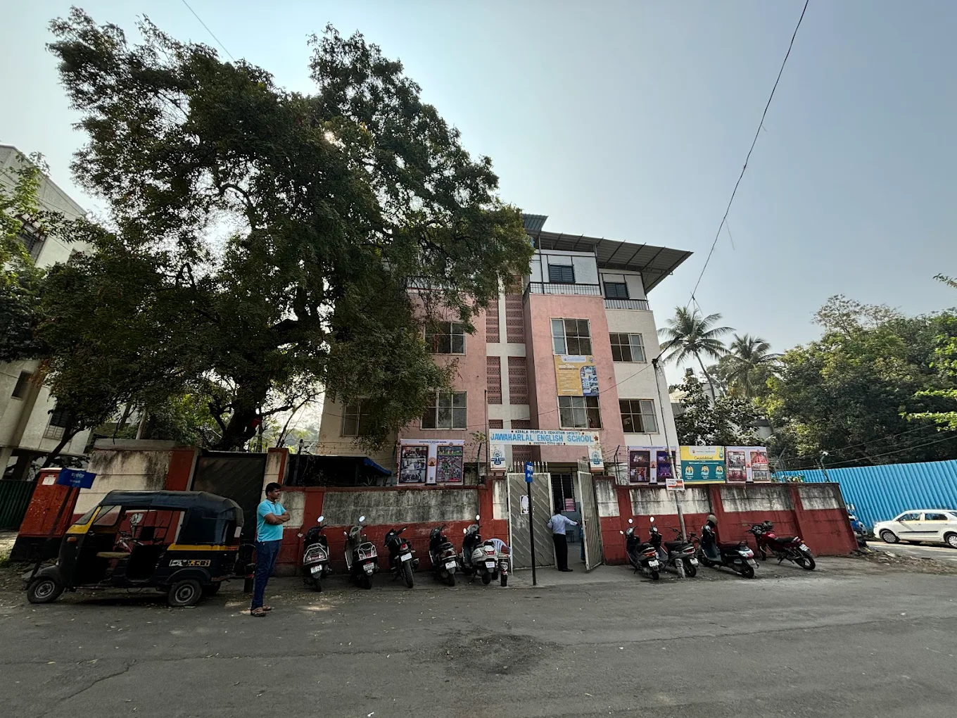 KPES Jawaharlal English School — Gultekdi campus