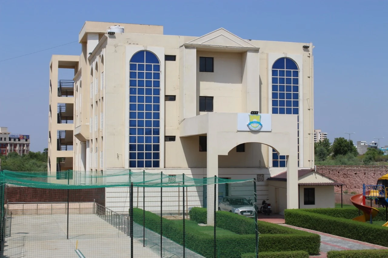 Shri Ram Global School campus