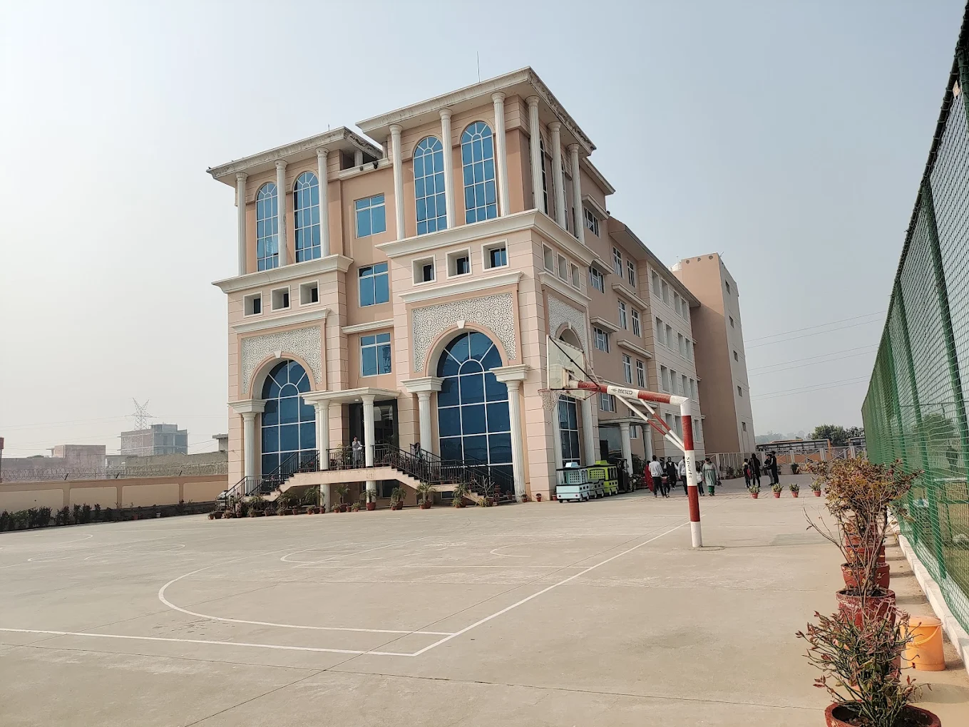 Holy Child Public School campus