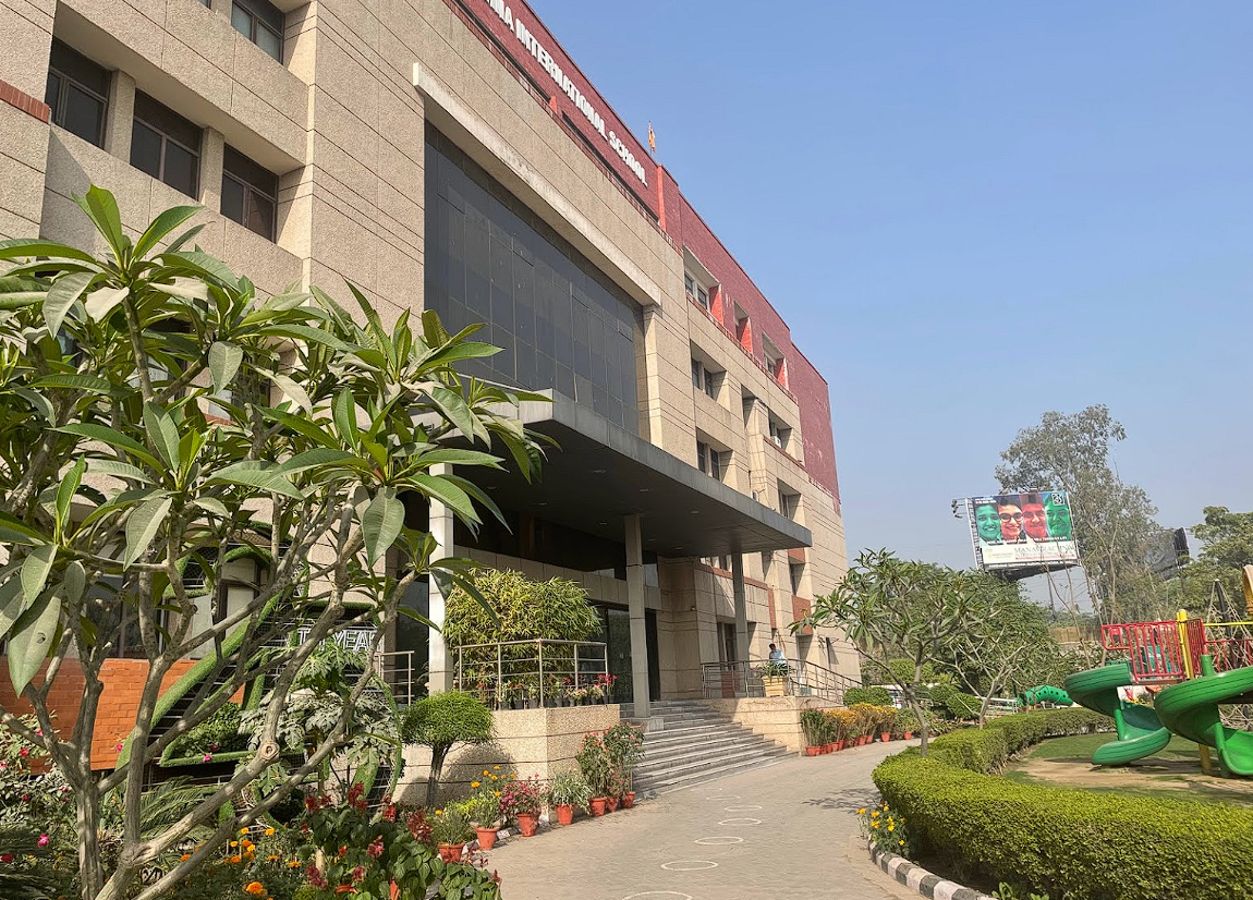Manav Rachna International School — Charmwood campus