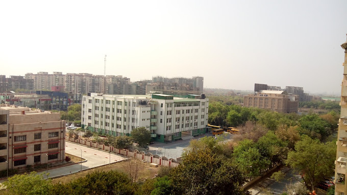 Mount Carmel School campus