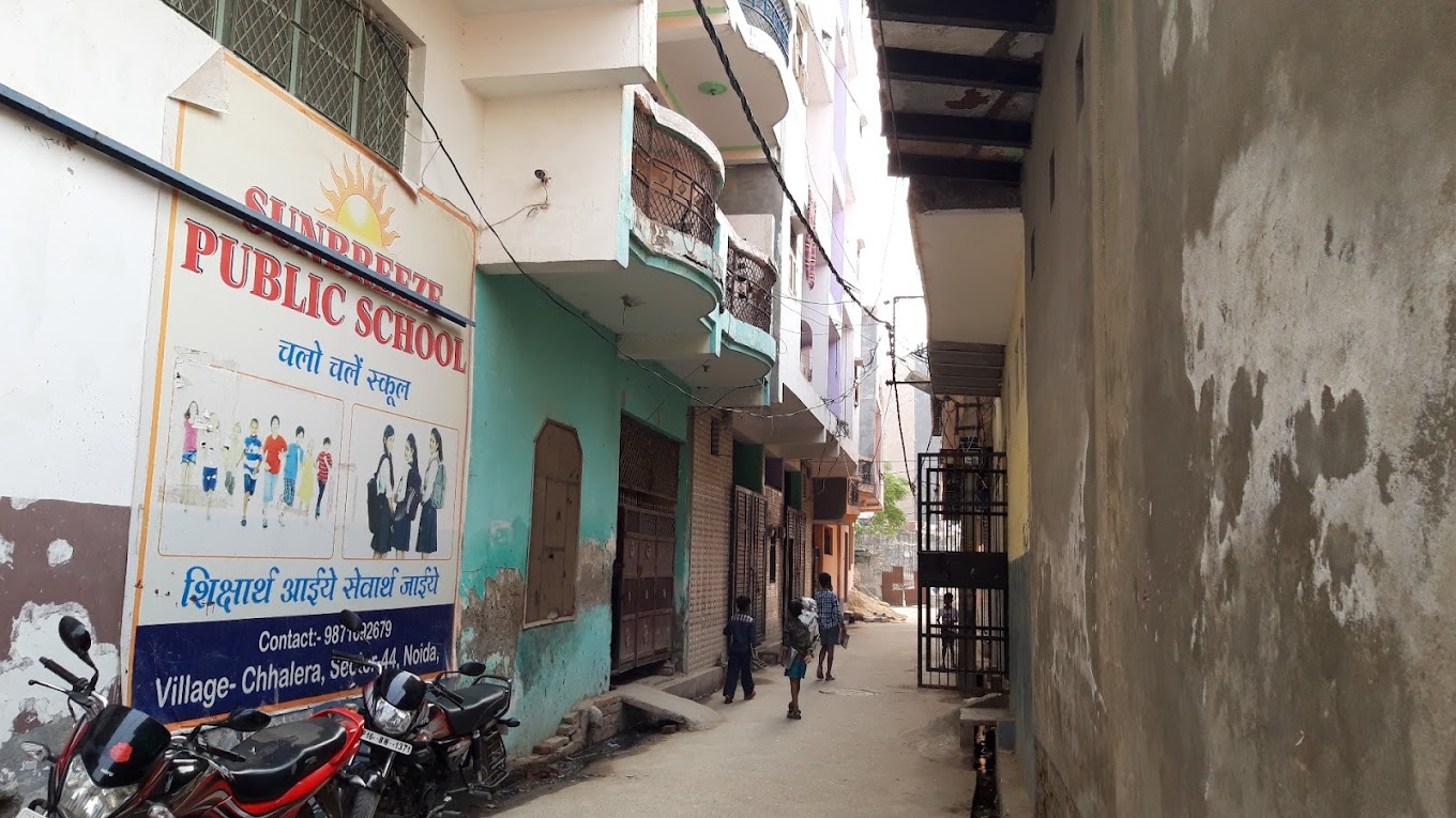 Sunbreeze Public School — Sector 44 campus