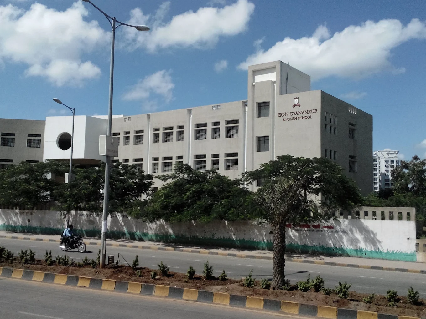 EON Gyanankur English School — Kharadi campus