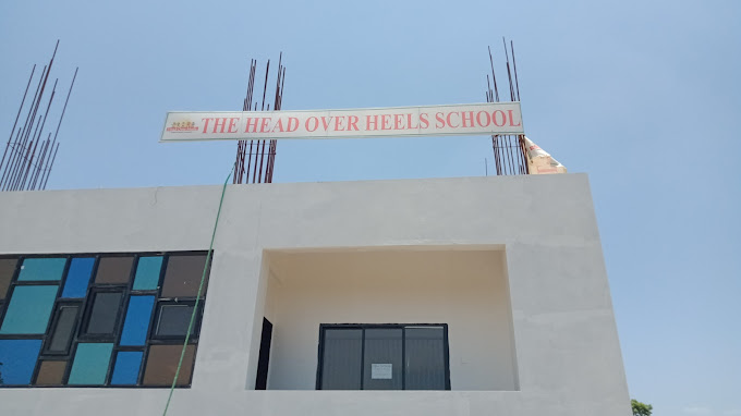 The Head Over Heels School — Uruli Devachi campus