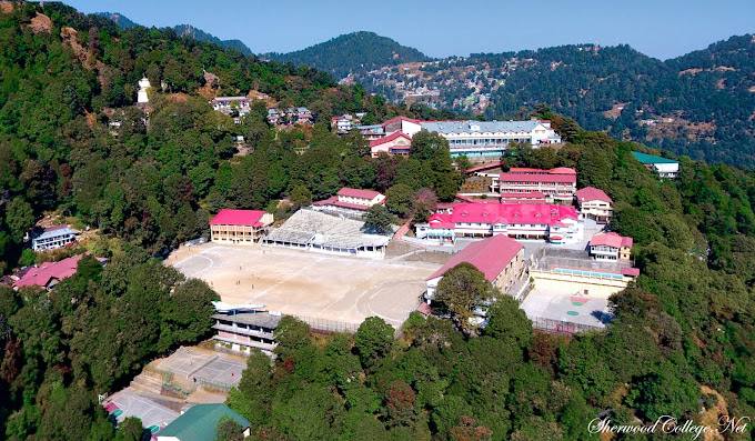 Sherwood College campus