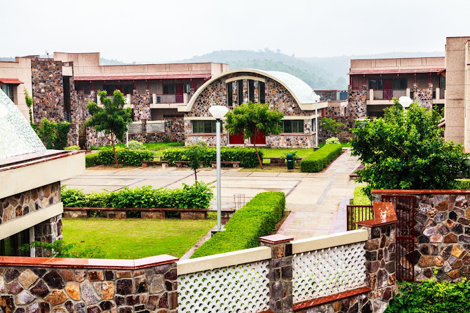 The Sagar School campus