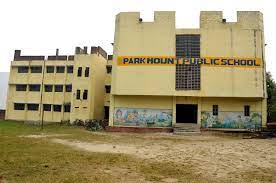 Park Mount Public School campus