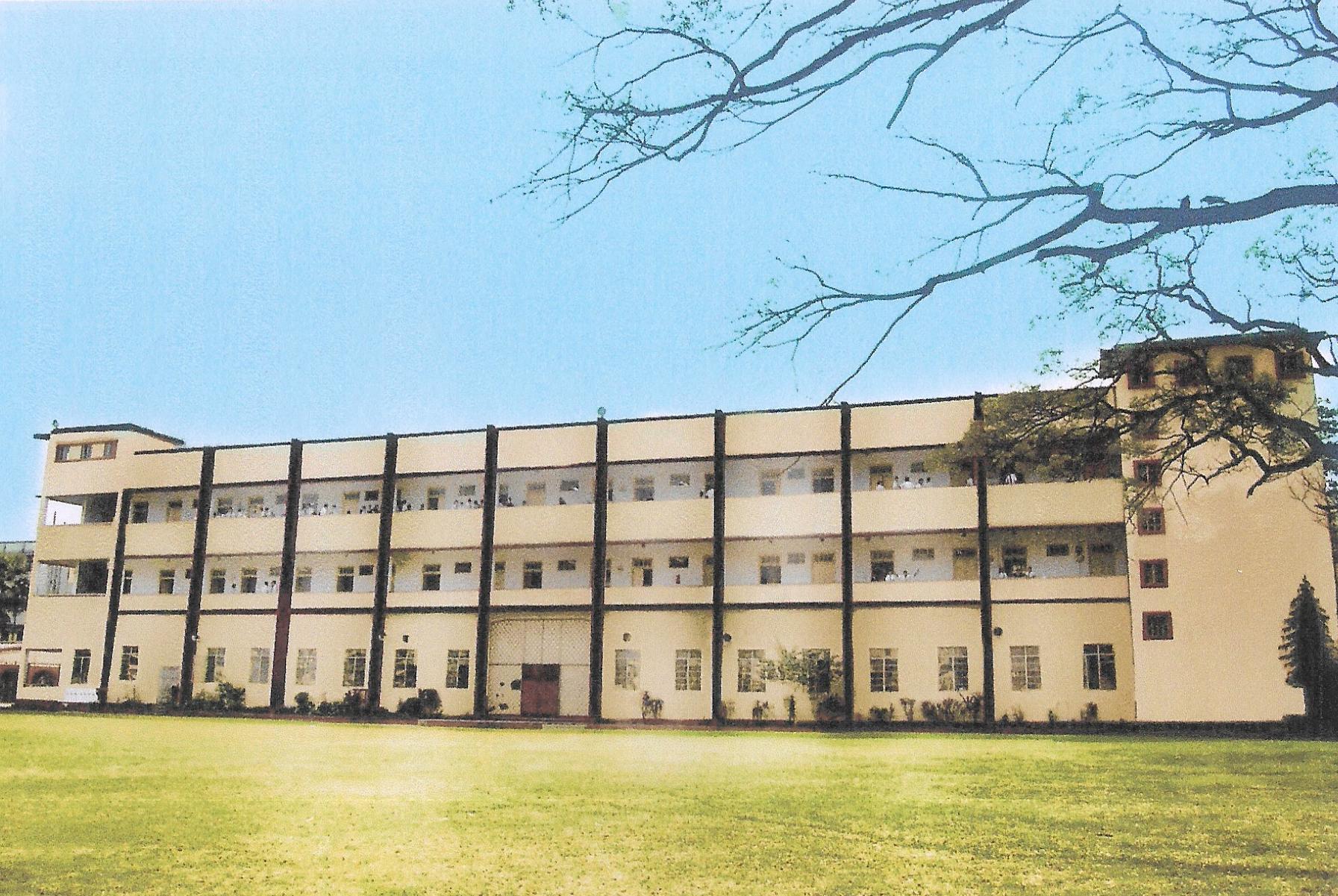 St. Thomas' Boys' School campus