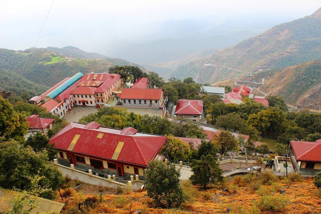 Guru Nanak Fifth Centenary School campus