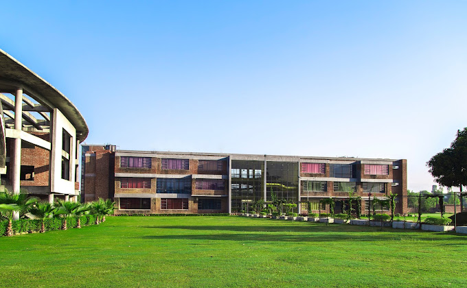 Kimberley The International School campus