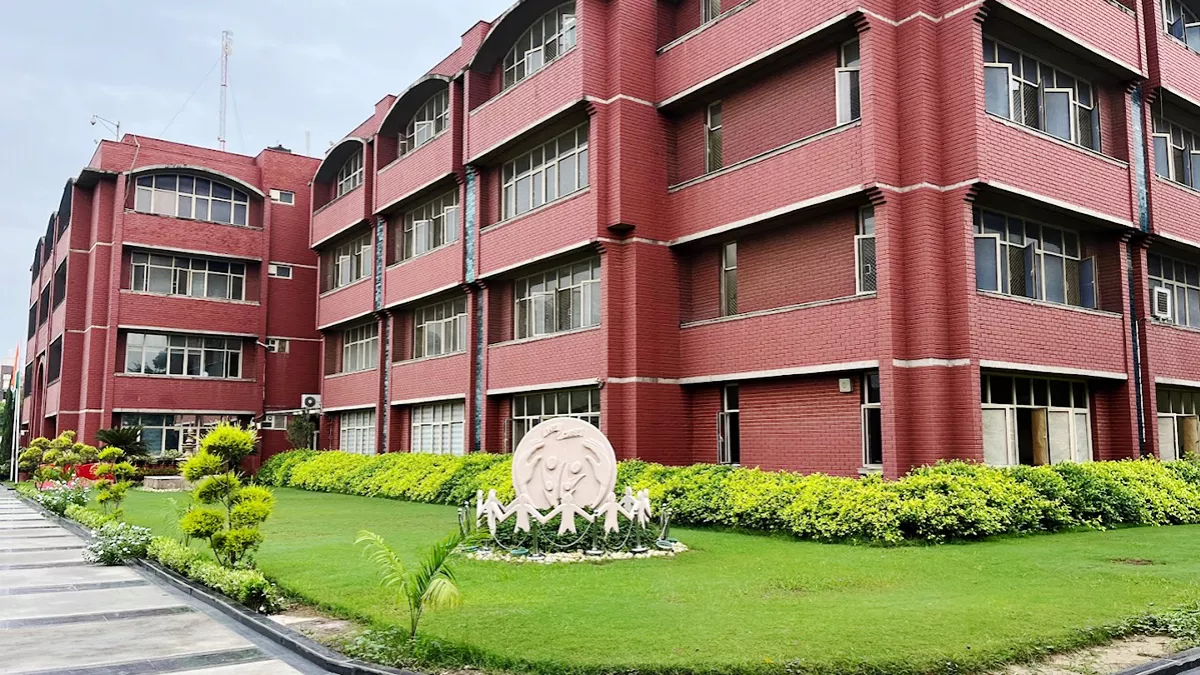 Junior DPS — Rohini campus