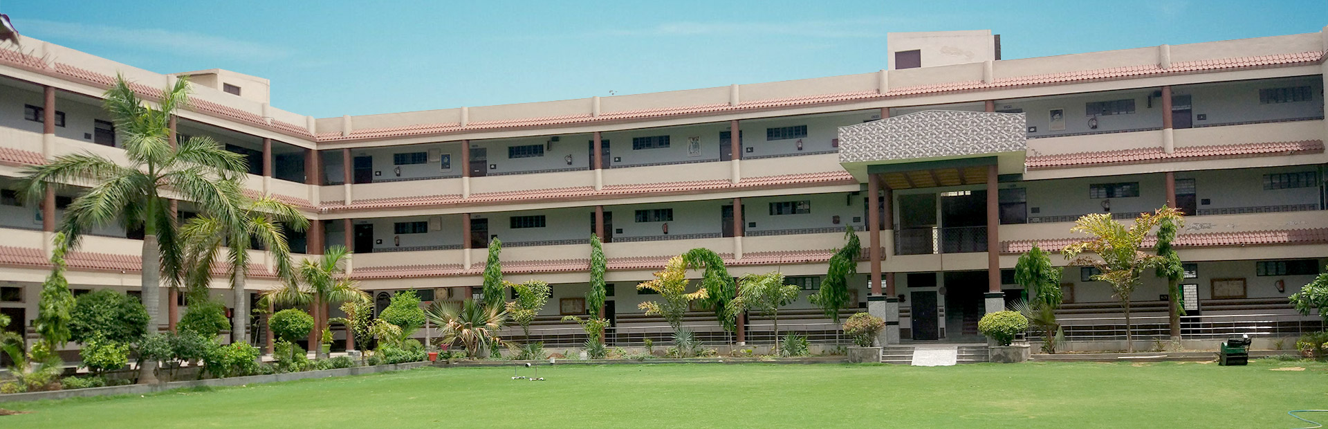 M.R. Bharti Model Senior Secondary School — Mundka campus