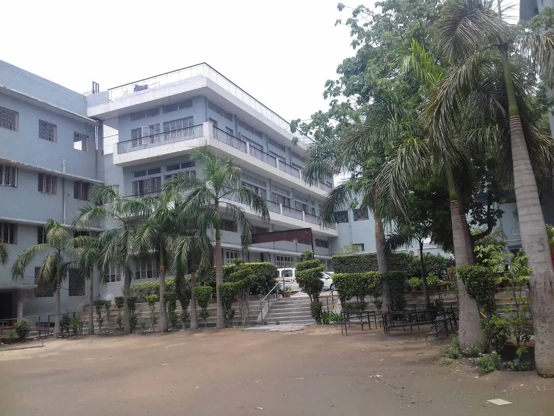 DAV Model School — Neeti Bagh campus