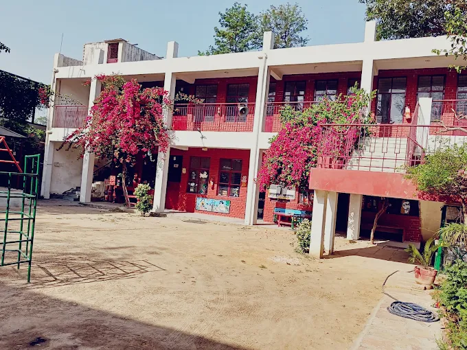 New Little One's Public School — Chattarpur campus