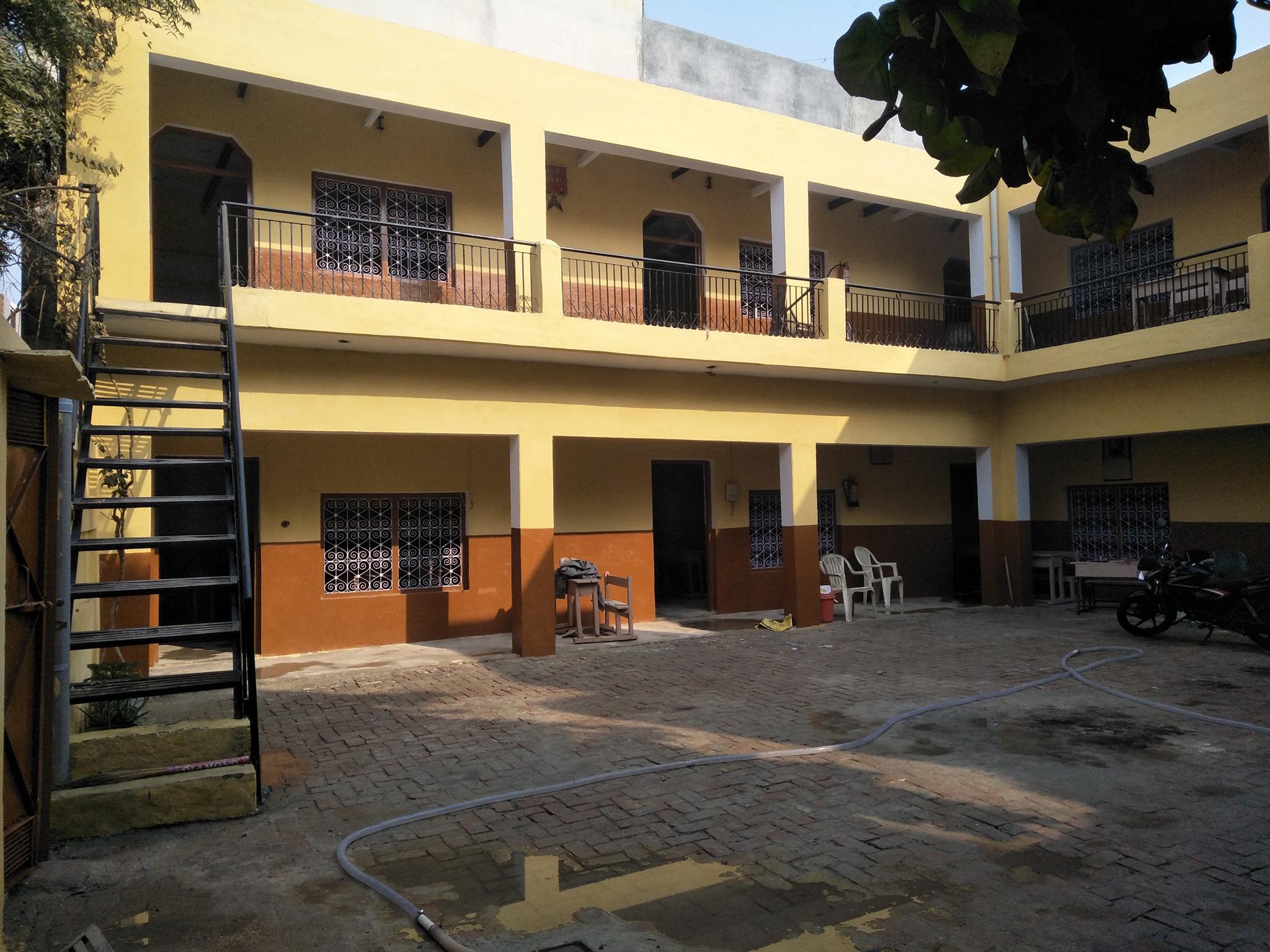Ram Naresh Public School — Karawal Nagar campus
