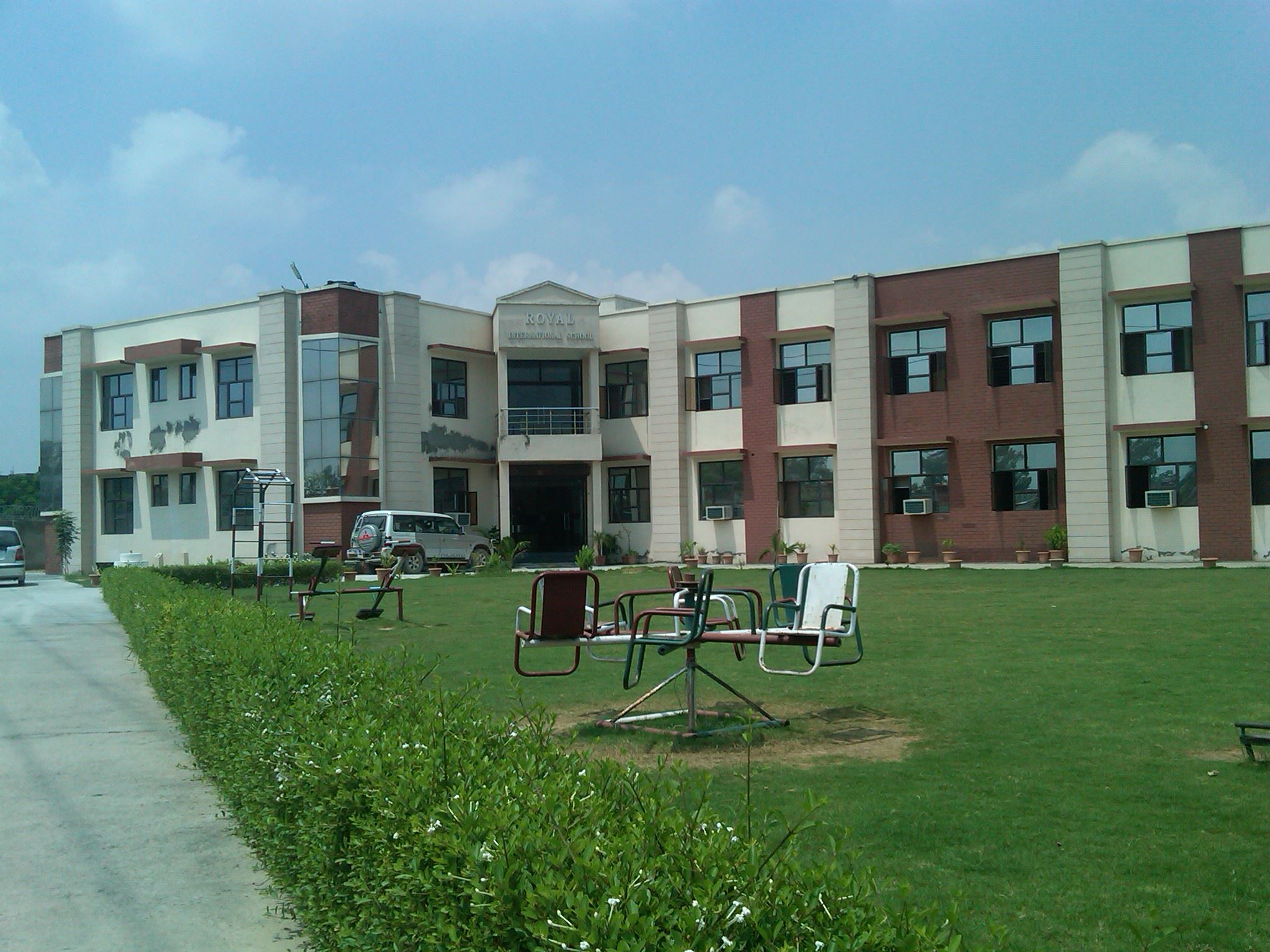Royal International School — Tilangpur Kotla campus