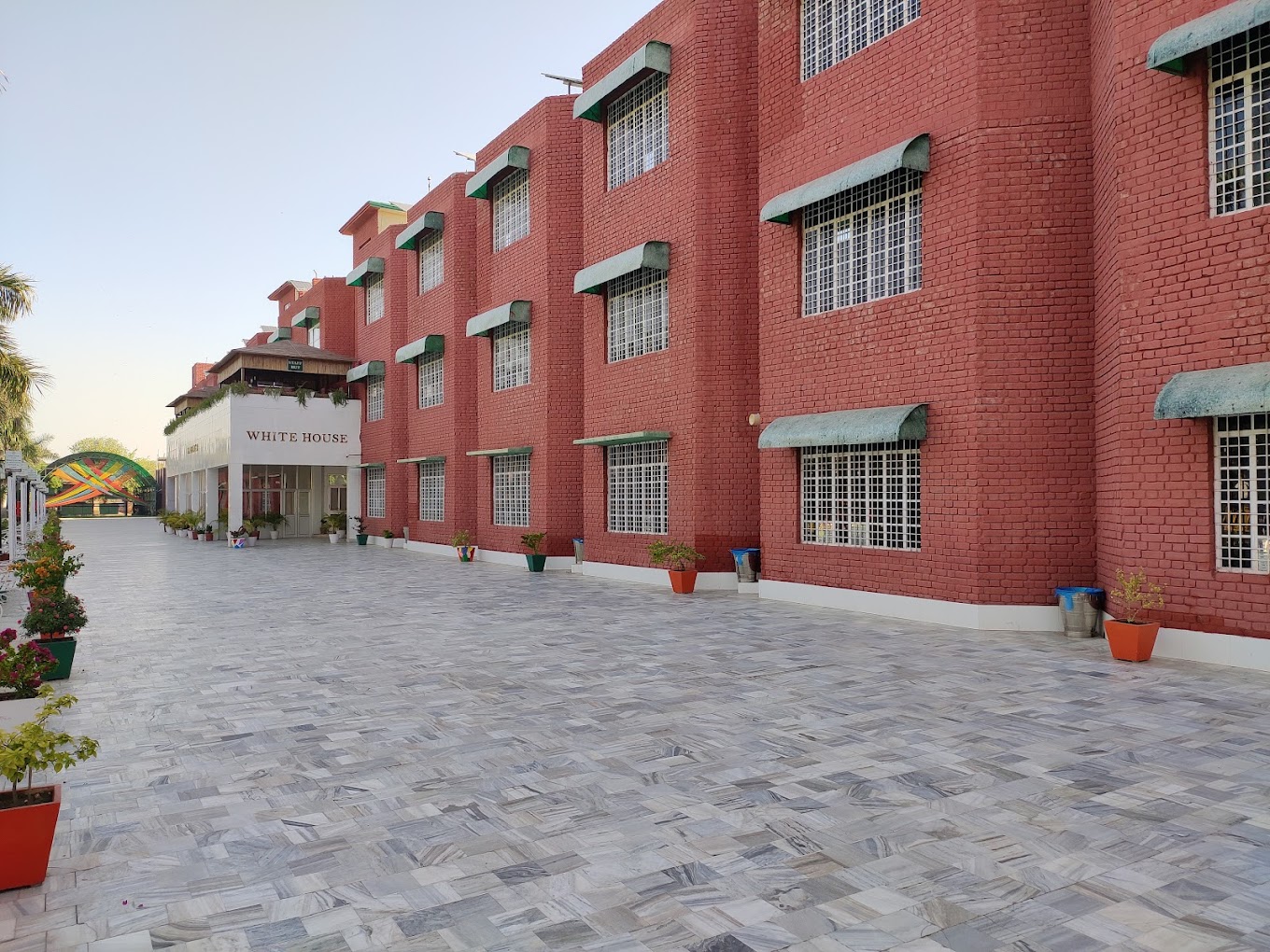 Nosegay Public School campus