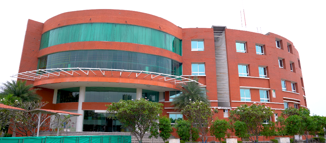 Ambitus World School campus