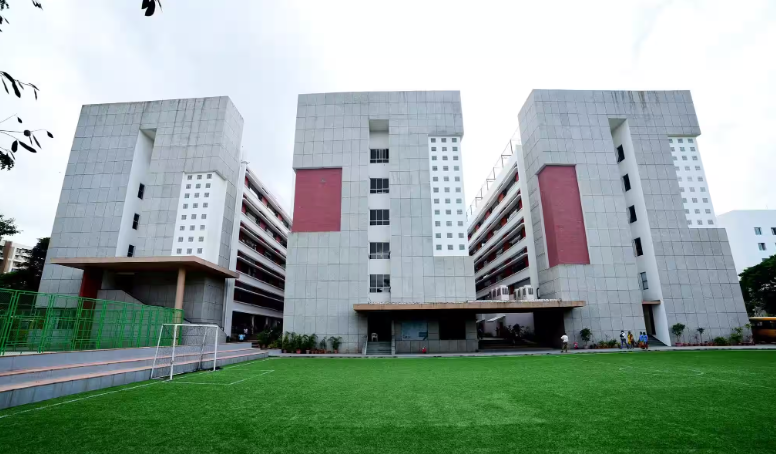 Elpro International School campus