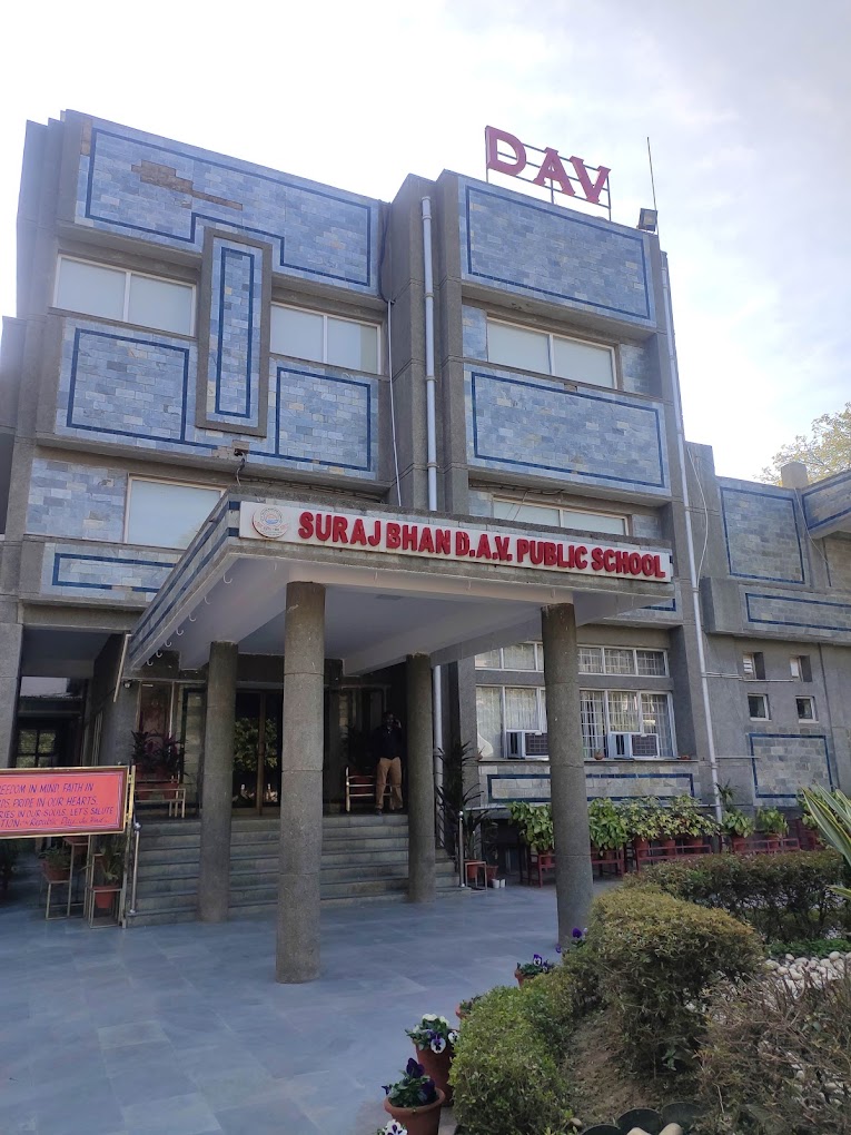 Suraj Bhan DAV Public School — Vasant Vihar campus