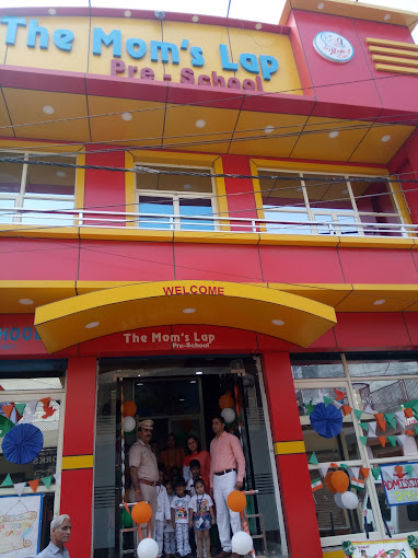 The Mom's Lap Pre School — Dwarka campus