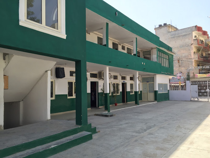 New Green Land Ideal Public School — Sangam Vihar campus
