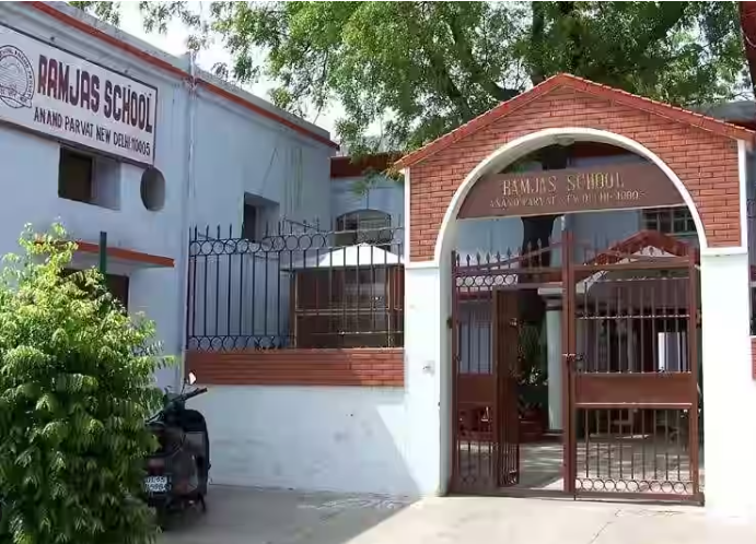 Ramjas School - (Senior Wing) — Anand Parbat campus