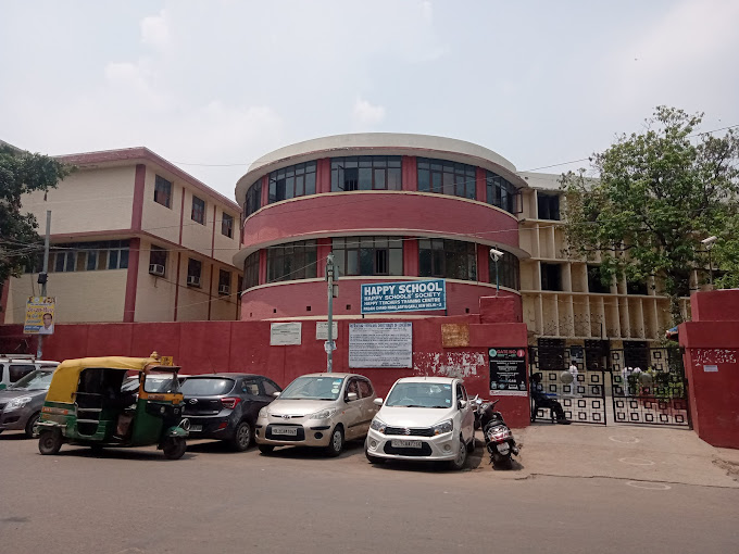 Happy School — Darya Ganj campus