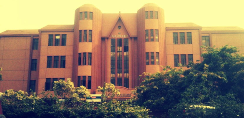 St. Giri Senior Secondary School — Rohini campus