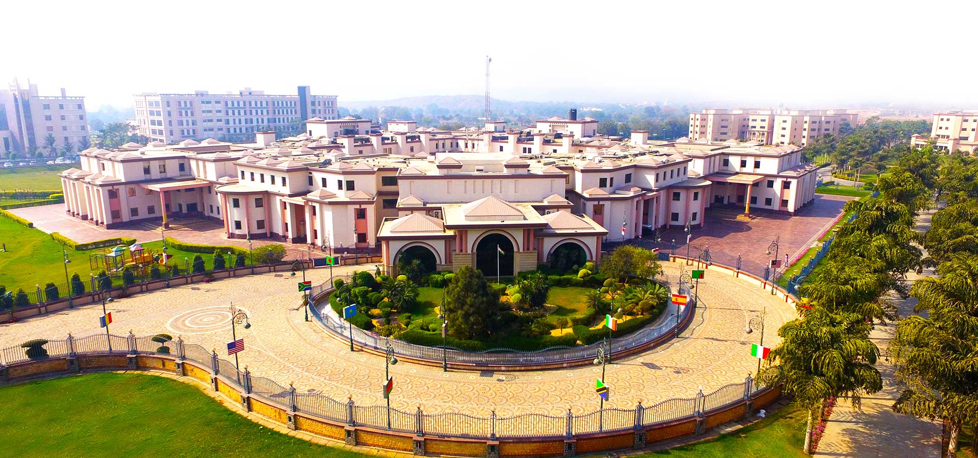 GD Goenka High School campus
