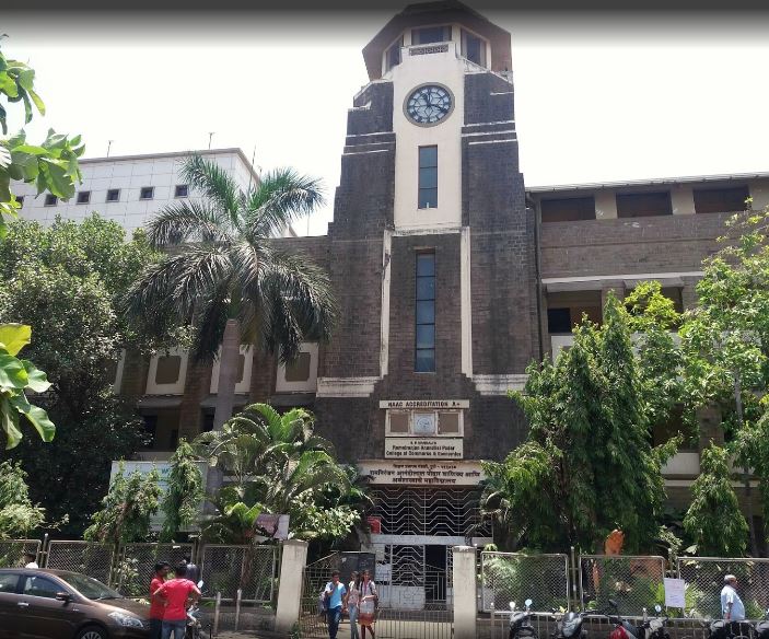 R A Podar College Of Commerce And Economics — Matunga (CR) campus
