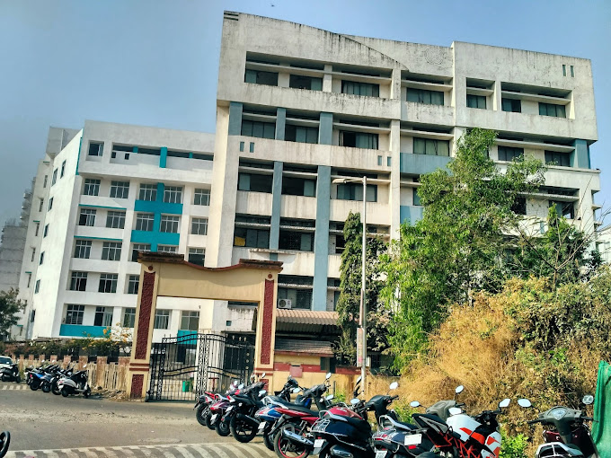 Tilak Public School campus