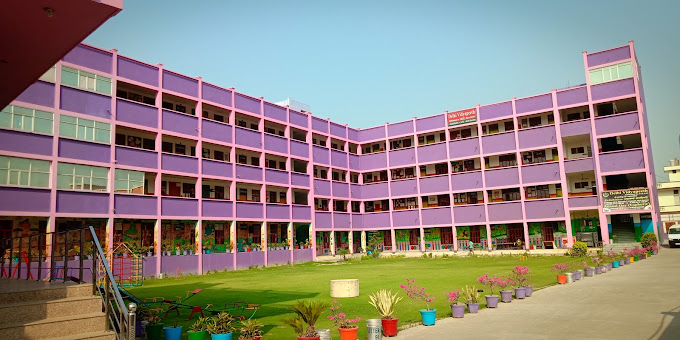 Lucky Bal Niketan — Kamla Nehru Nagar campus