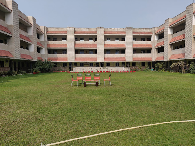 RPS School campus