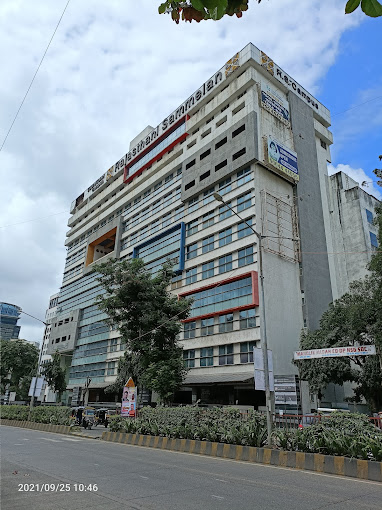 Durgadevi Saraf Junior College — Malad West campus