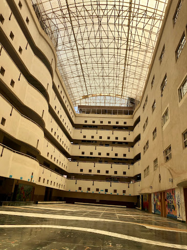 Vasudev C. Wadhwa Arya Vidya Mandir — Bandra East campus